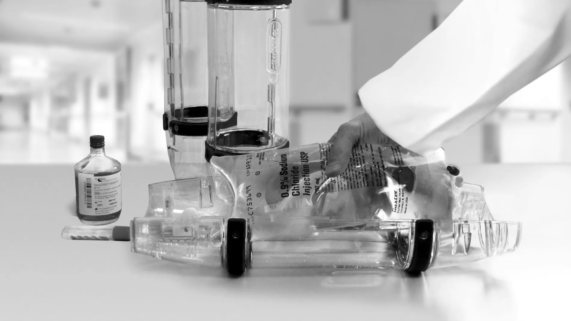 4-Inch Universal Carrier With DuraBand®